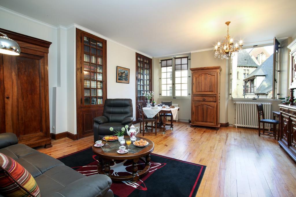 In Sarlat Luxury Rentals, Medieval Center - Maison Fenelon المظهر الخارجي الصورة